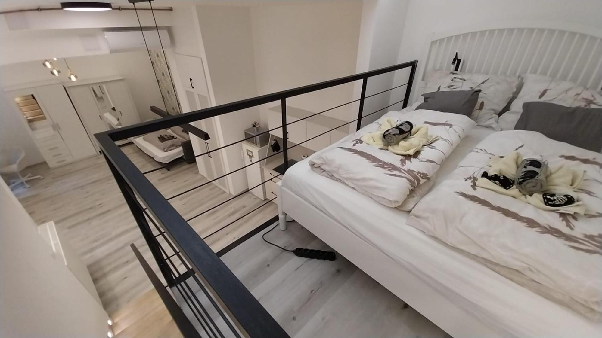Szekely Apartment Near Deak Ferenc Square With Free Parking In Garage Budapest Exterior foto