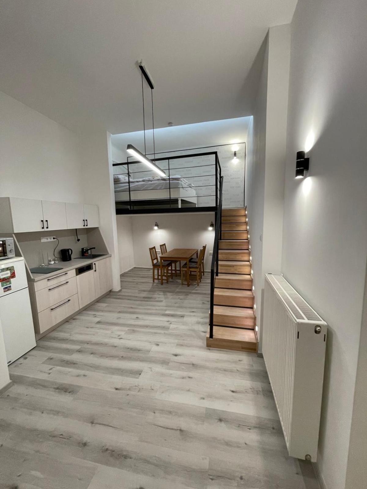 Szekely Apartment Near Deak Ferenc Square With Free Parking In Garage Budapest Exterior foto