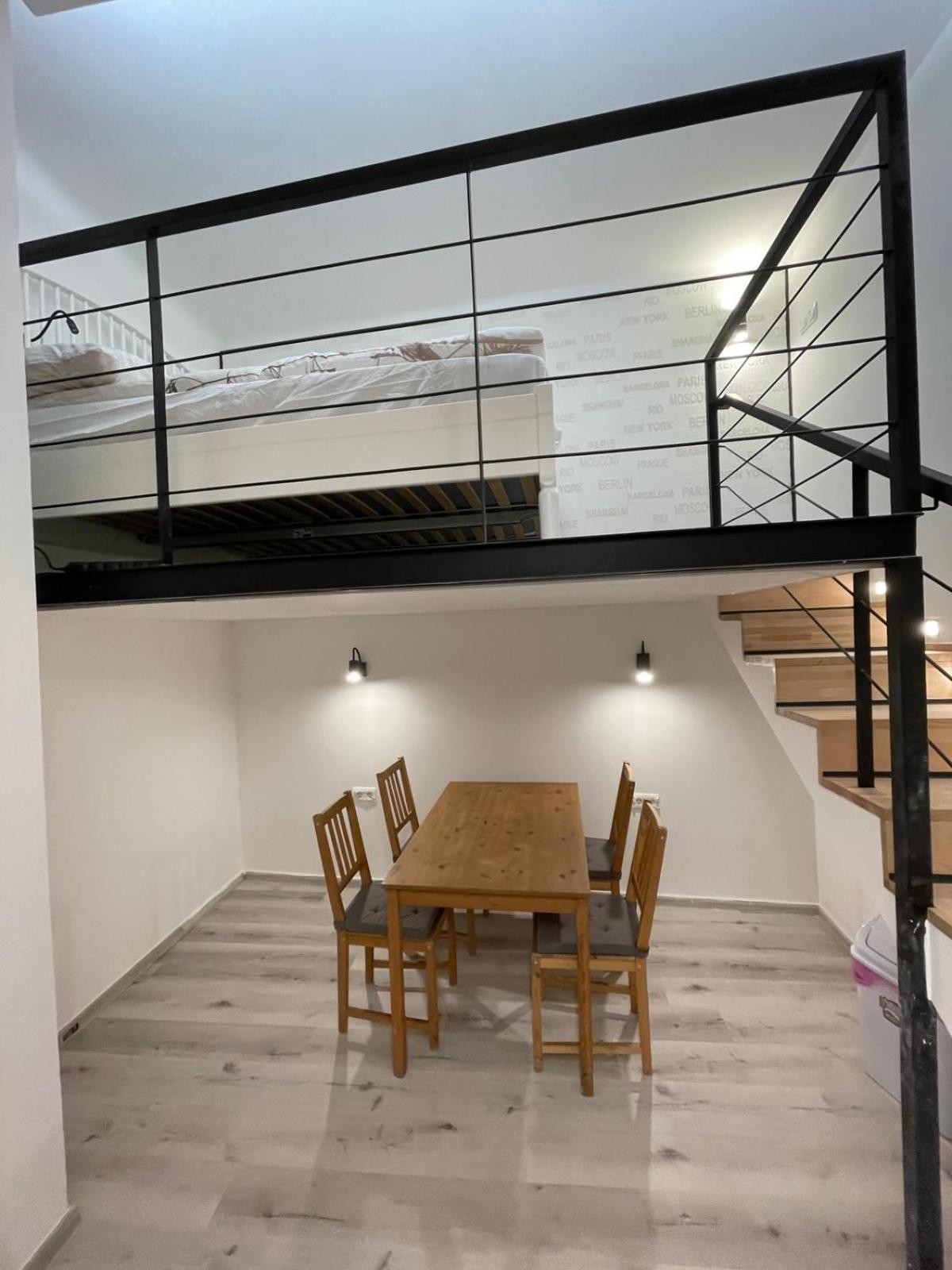 Szekely Apartment Near Deak Ferenc Square With Free Parking In Garage Budapest Exterior foto