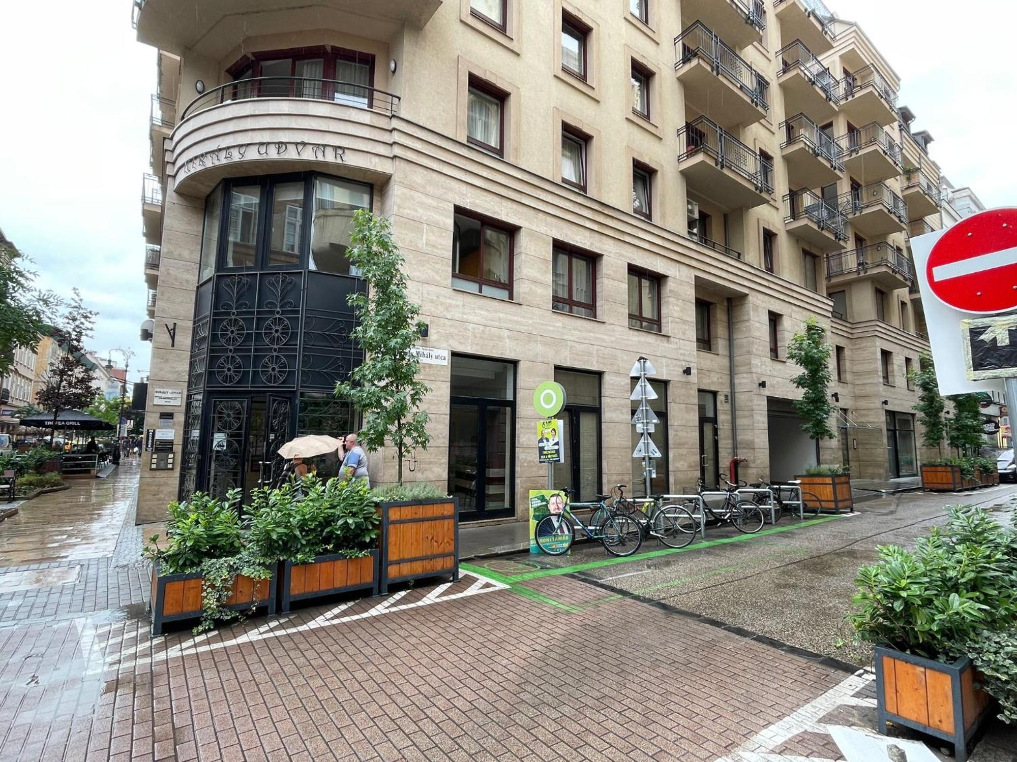Szekely Apartment Near Deak Ferenc Square With Free Parking In Garage Budapest Exterior foto